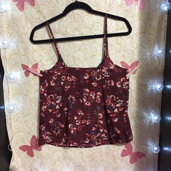 Hollister Tank - Picture 2 of 5